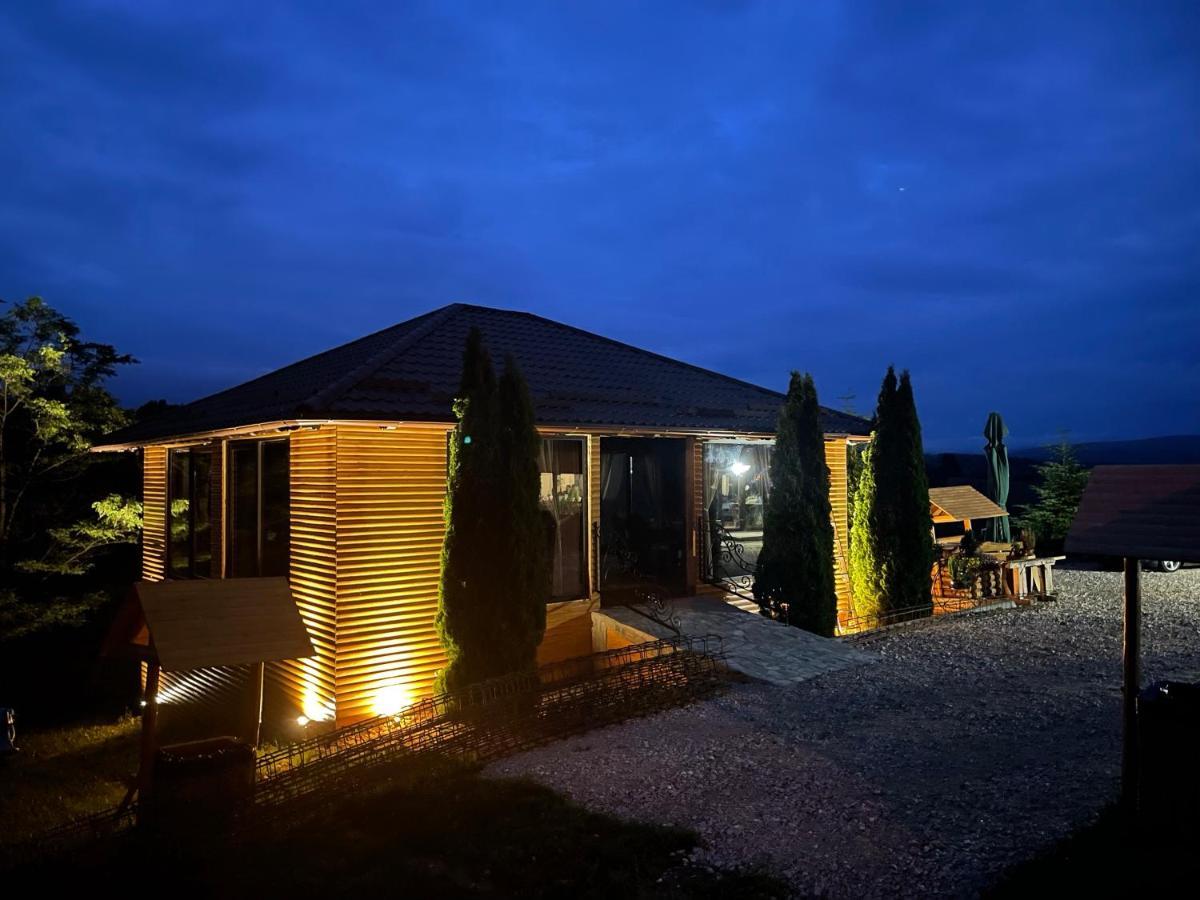 Casa Bradet Guest House Întorsura Buzăului Bagian luar foto