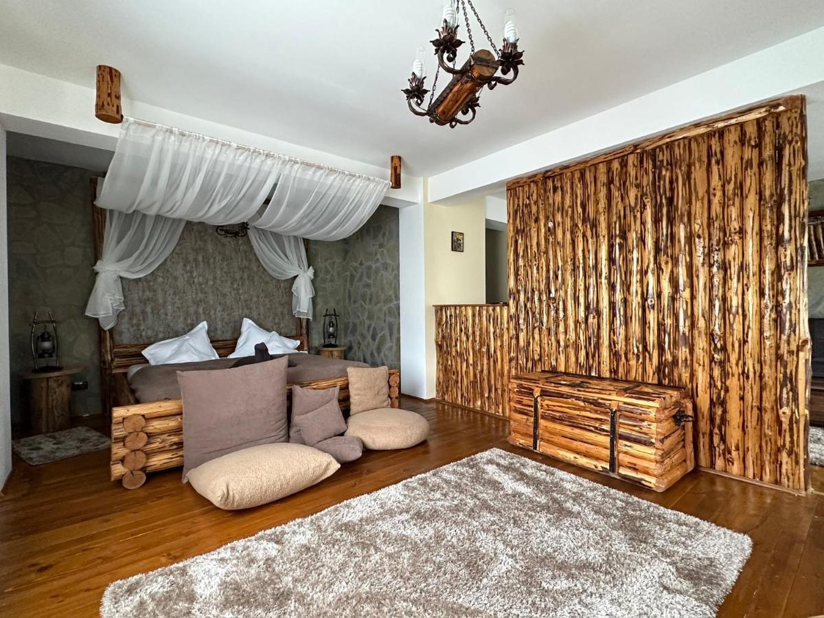 Casa Bradet Guest House Întorsura Buzăului Bagian luar foto