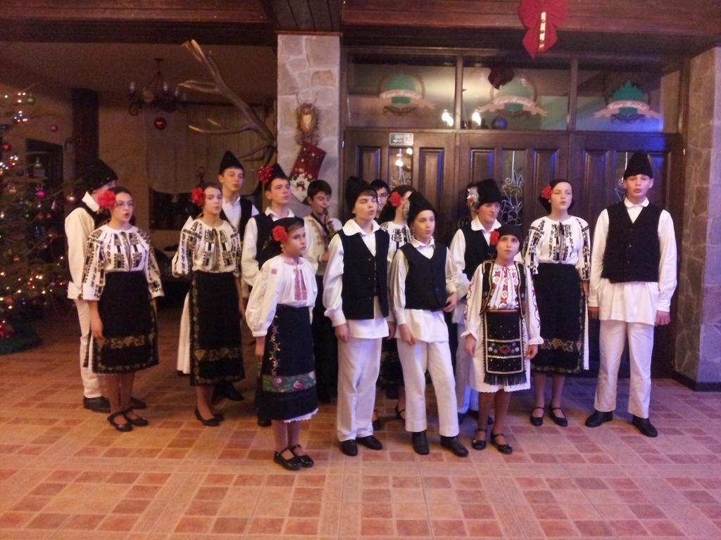 Casa Bradet Guest House Întorsura Buzăului Bagian luar foto